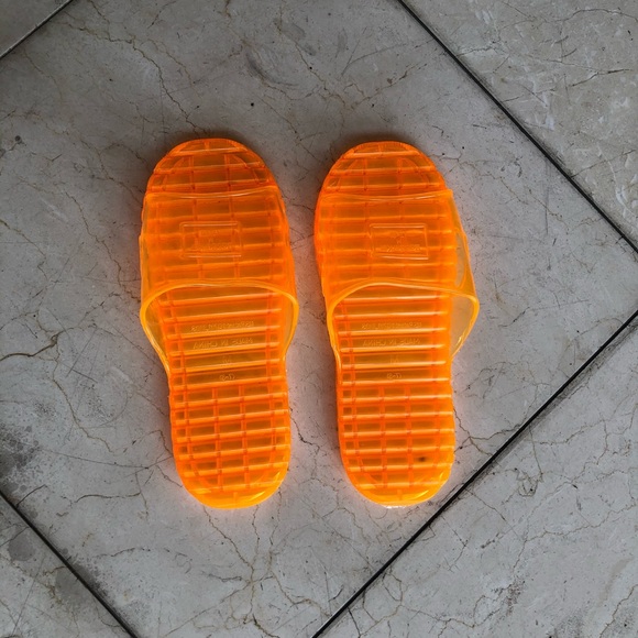 UNISEX Jelly slippers/sandals! - Picture 3 of 3
